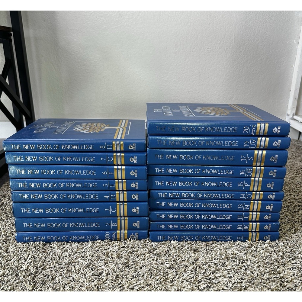 New Book of Knowledge Encyclopedia 2000 Books 2-11, 13-17, 19-20 Blue Hardcover